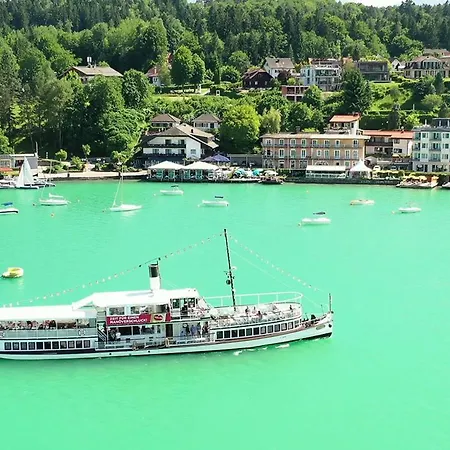 Beachhaus Velden * 沃尔特湖畔韦尔登